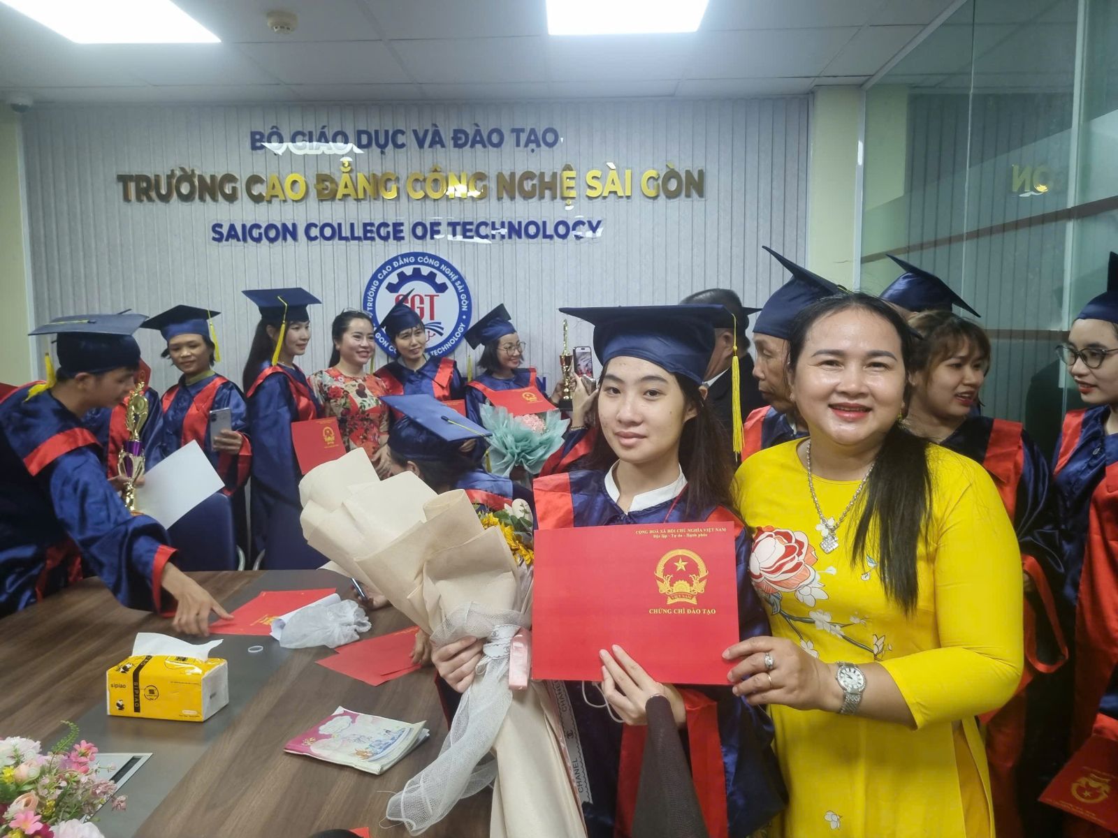 Chi ph&iacute; học nghề spa c&oacute; đắt kh&ocirc;ng v&agrave; bảng gi&aacute; học ph&iacute; trọn g&oacute;i tại Spa Ngọc Trinh