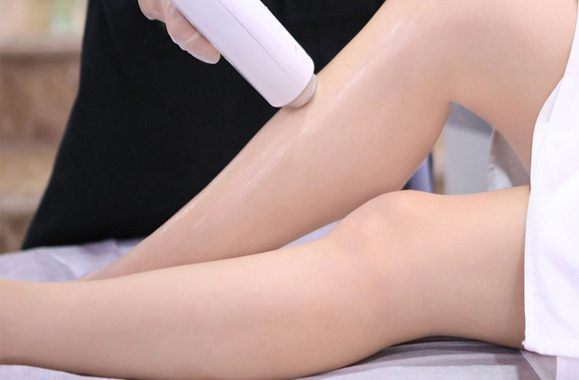 C&oacute; N&ecirc;n Triệt L&ocirc;ng Ch&acirc;n Bằng C&ocirc;ng Nghệ Ch&acirc;u &Acirc;u? Review Thực Tế
