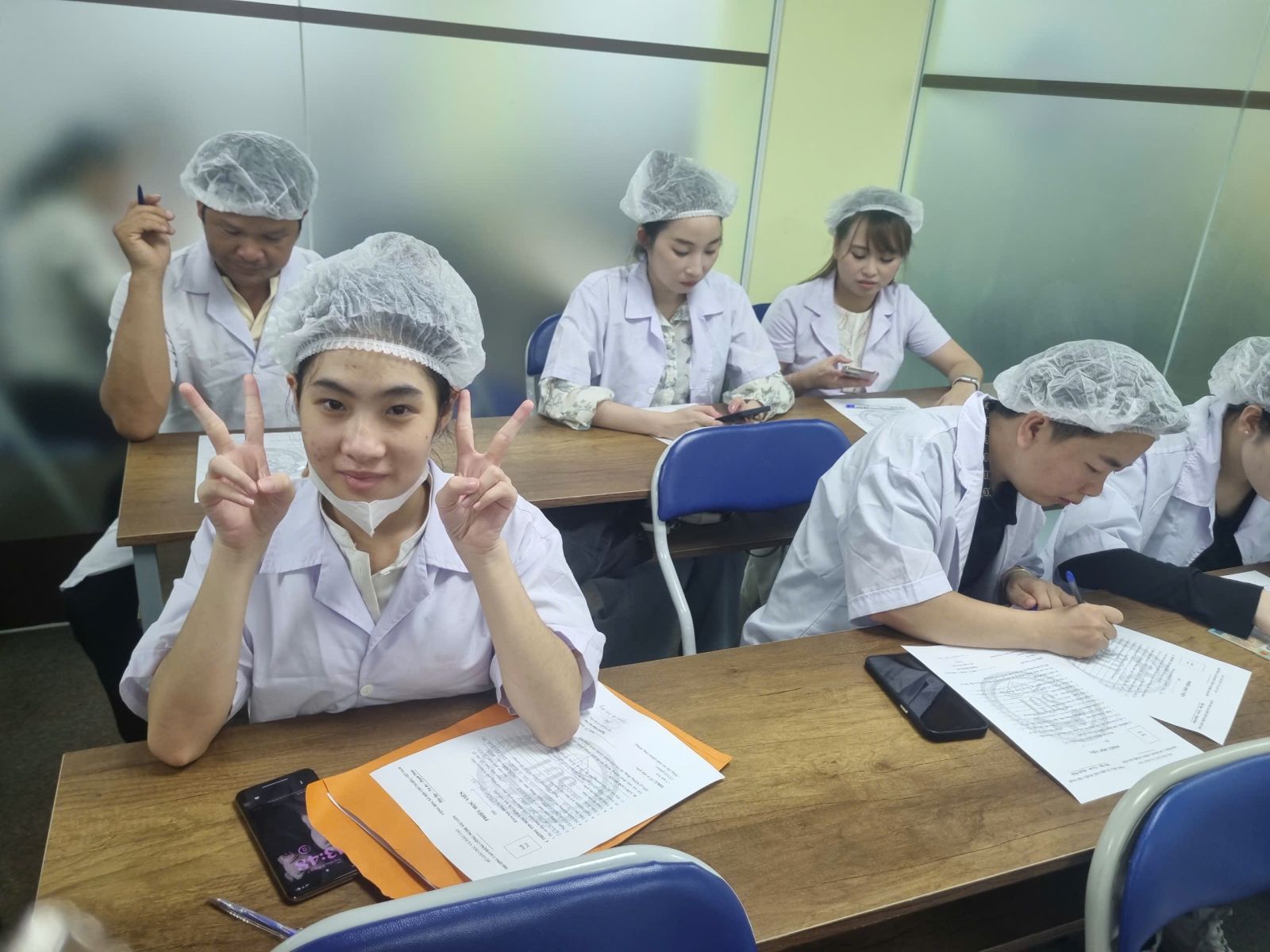 Học Hairstroke L&ocirc;ng M&agrave;y | Gi&aacute;o Tr&igrave;nh Chuẩn Quốc Tế, 1 K&egrave;m 1