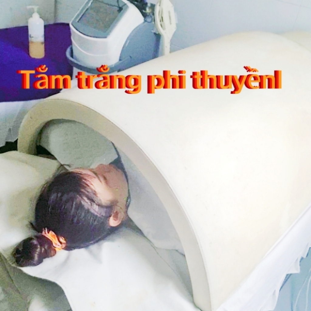 Spa tắm trắng phi thuyền uy t&iacute;n TPHCM sở hữu ph&ograve;ng dịch vụ hiện đại