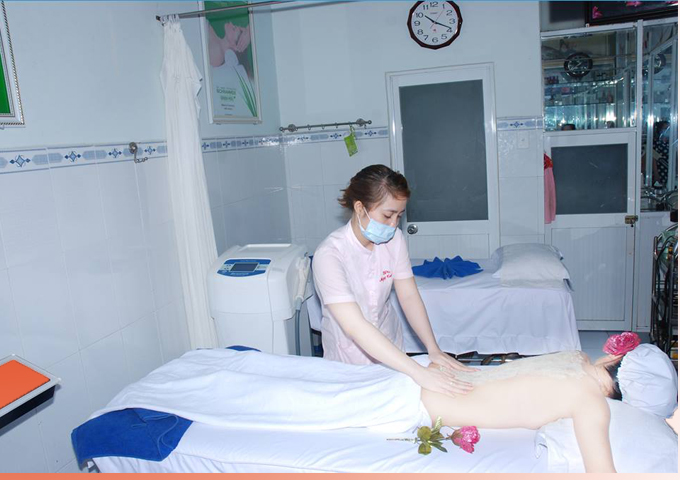 Spa Tắm Trắng To&agrave;n Th&acirc;n Uy T&iacute;n TPHCM | Bật T&ocirc;ng Nhanh, Da Trắng Mịn Kh&ocirc;ng Tỳ Vết